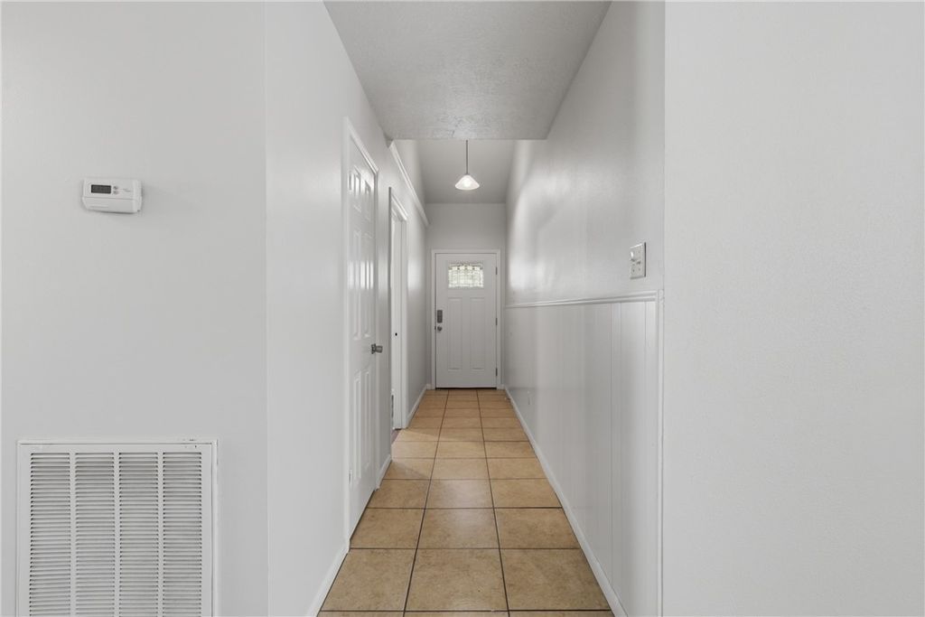 1504 Austin Avenue, College Station, TX 77845 — photo 3