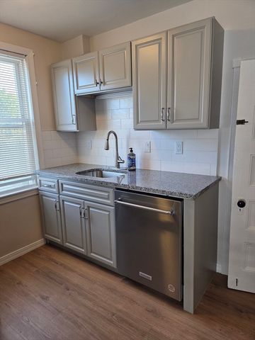 397 Crescent 2, Waltham, MA 02453