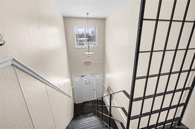 355 Route 111 23, Smithtown, NY 11787