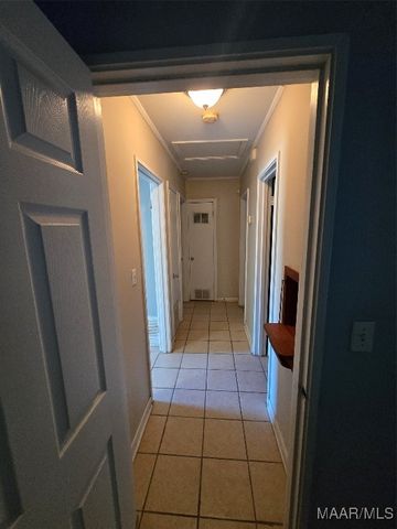 905 Crawford Street, Tuskegee, AL 36083