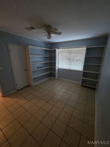 905 Crawford Street, Tuskegee, AL 36083