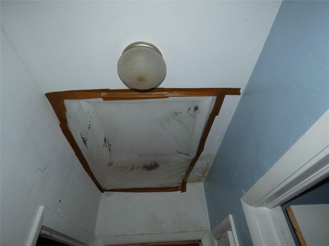 82 Tortuga Road, Palm Springs, FL 33461