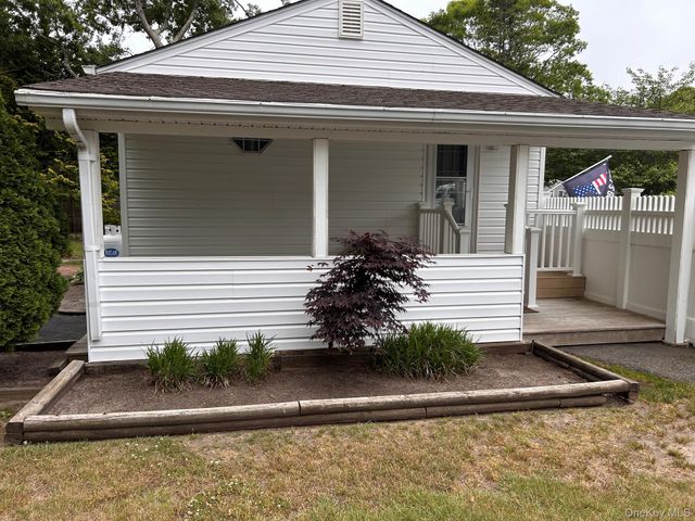 152 Grand Avenue, Shirley, NY 11967