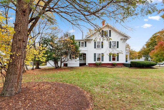 1949 Massachusetts Ave, Lexington, MA 02421