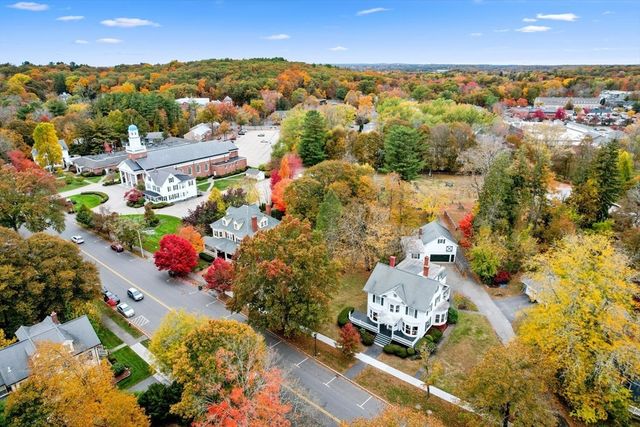 1949 Massachusetts Ave, Lexington, MA 02421