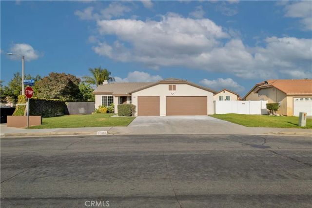 3397 N Poppy, Rialto, CA 92377