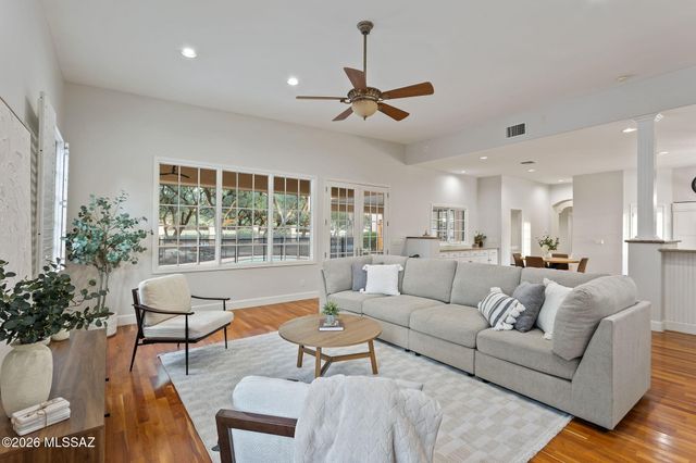 2010 N Forty Niner Drive, Tucson, AZ 85749