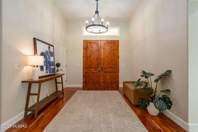 2010 N Forty Niner Drive, Tucson, AZ 85749