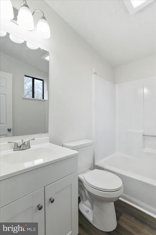 523 ATWOOD DR, Gerrardstown, WV 25420