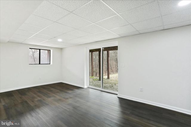 523 ATWOOD DR, Gerrardstown, WV 25420