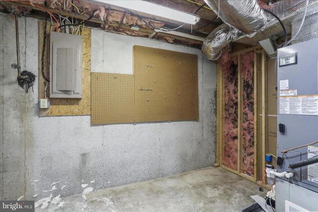 523 ATWOOD DR, Gerrardstown, WV 25420