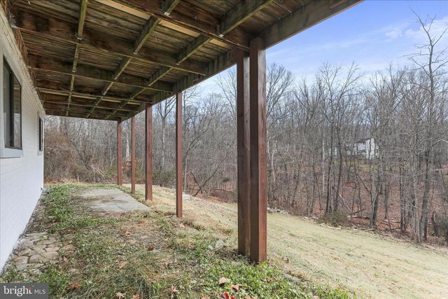 523 ATWOOD DR, Gerrardstown, WV 25420