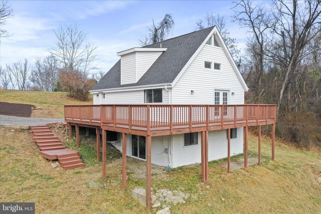 523 ATWOOD DR, Gerrardstown, WV 25420