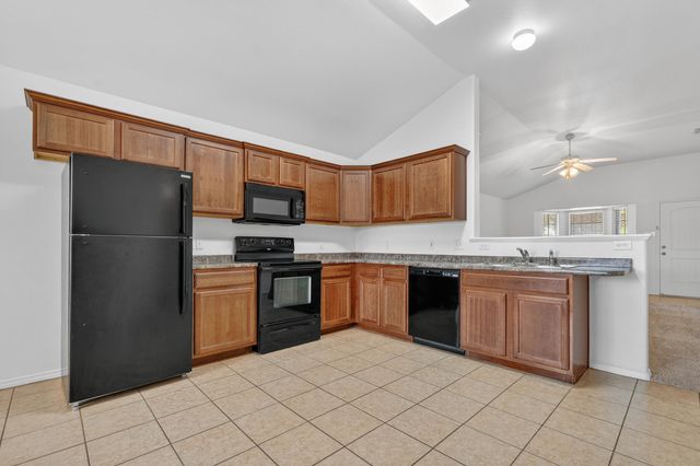6810 83rd Street, Lubbock, TX 79424