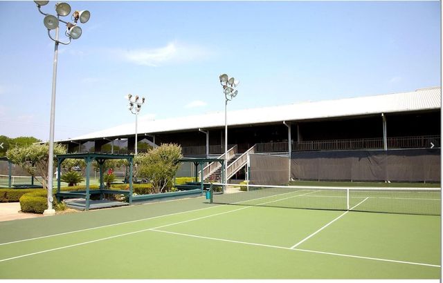 171 April Cove, Conroe, TX 77356