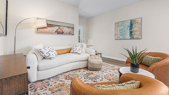 98 Ashworth Dr., Tabor City, NC 28463