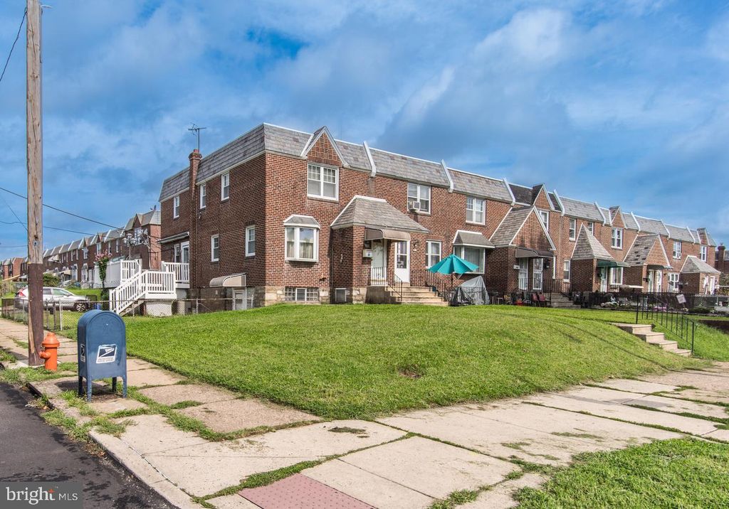 6900 E ROOSEVELT BLVD, PHILADELPHIA, PA 19149 — photo 2
