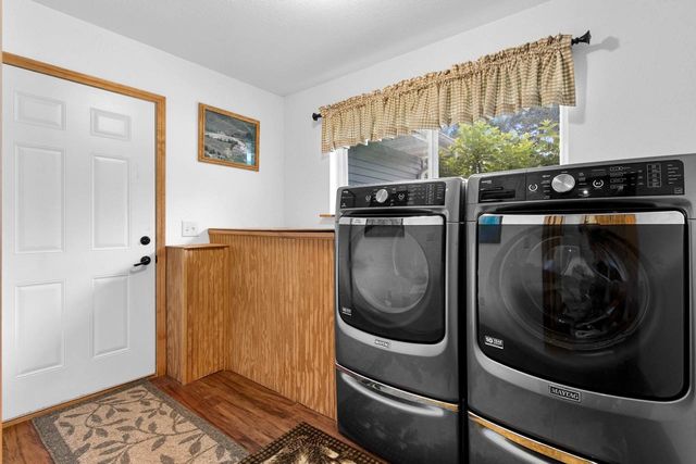 W10559 FOX LANE, Crivitz, WI 54114