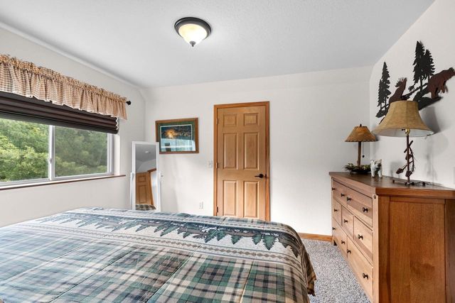 W10559 FOX LANE, Crivitz, WI 54114