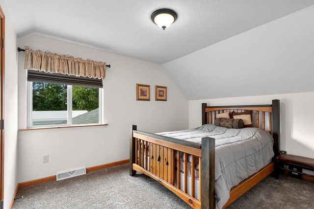 W10559 FOX LANE, Crivitz, WI 54114