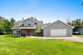 W10559 FOX LANE, Crivitz, WI 54114