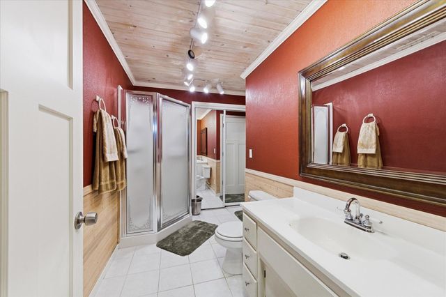 1850 Briarwood Avenue, Mahtomedi, MN 55115