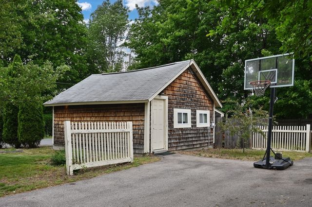 31 Waushakum Ave, Ashland, MA 01721