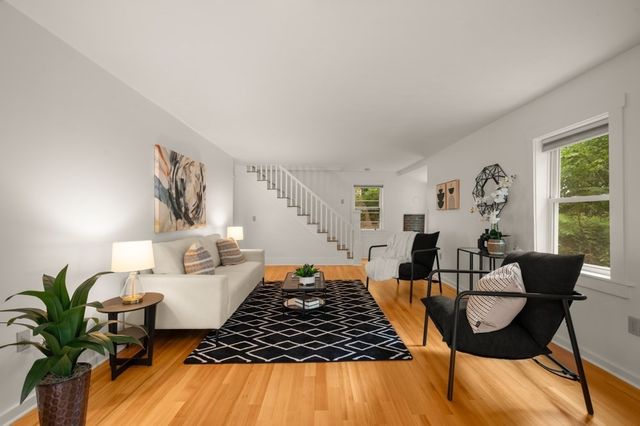 31 Waushakum Ave, Ashland, MA 01721