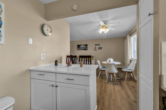 4210 IRONWOOD CIRCLE 403J, Bradenton, FL 34209
