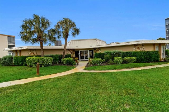 4210 IRONWOOD CIRCLE 403J, Bradenton, FL 34209