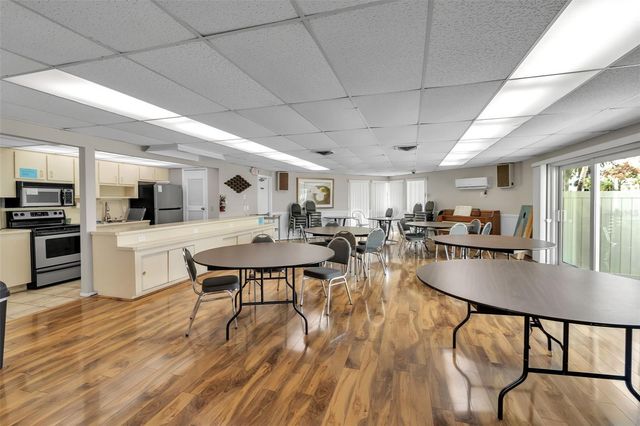 4210 IRONWOOD CIRCLE 403J, Bradenton, FL 34209
