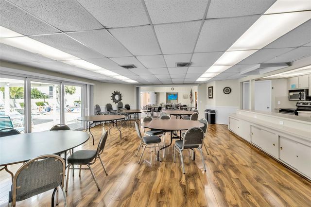 4210 IRONWOOD CIRCLE 403J, Bradenton, FL 34209