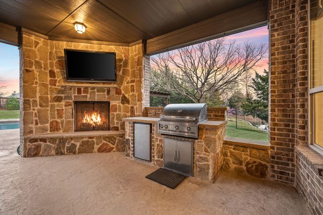 5803 Chalford Common, Colleyville, TX 76034