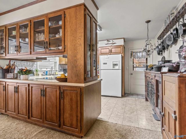 2209 College Street, Decatur, AL 35601