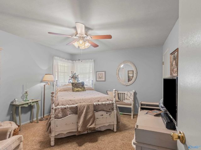 2209 College Street, Decatur, AL 35601