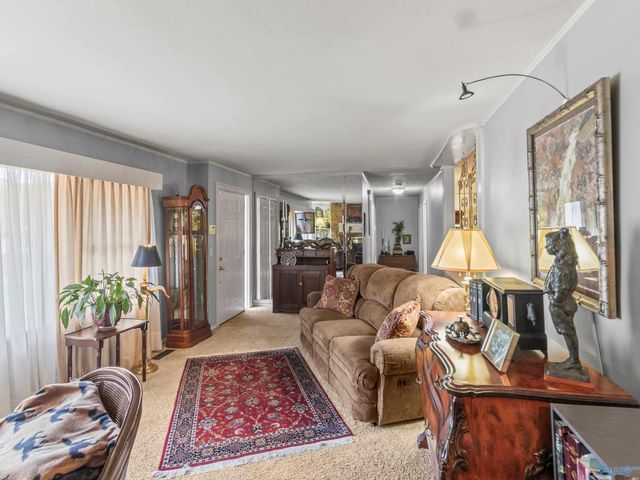 2209 College Street, Decatur, AL 35601