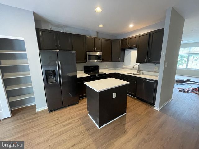 8432 GOLD SUNSET WAY, Columbia, MD 21045