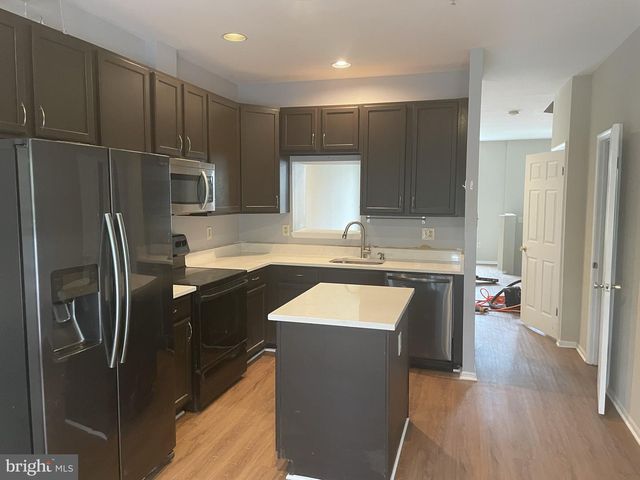 8432 GOLD SUNSET WAY, Columbia, MD 21045