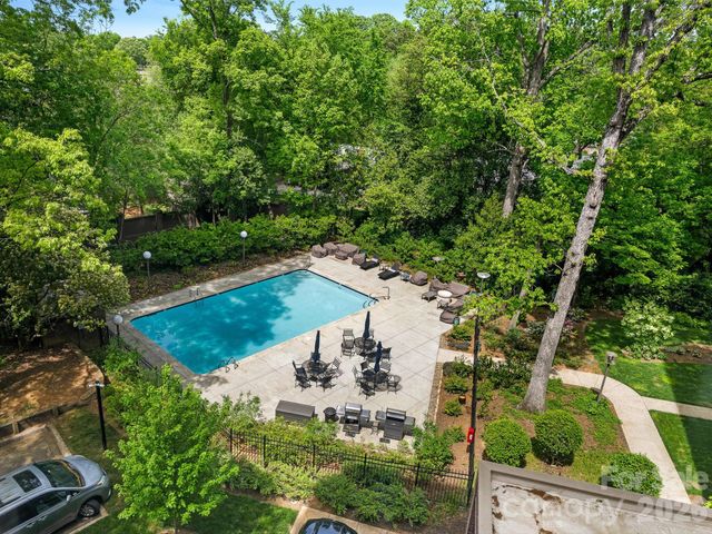 840 Cherokee Road, Charlotte, NC 28207