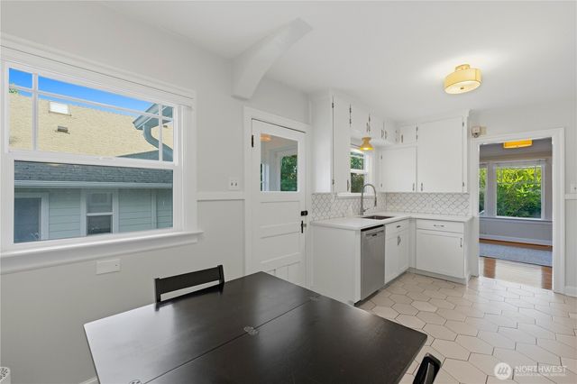 3417 N 8th Street, Tacoma, WA 98406