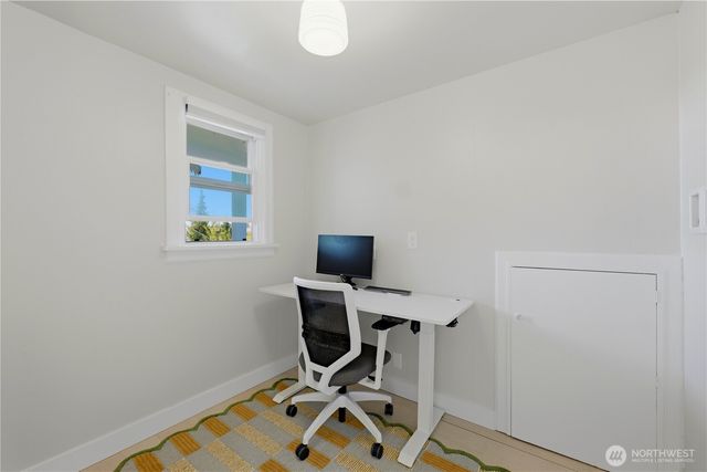 3417 N 8th Street, Tacoma, WA 98406