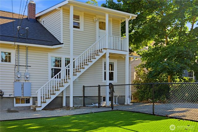 3417 N 8th Street, Tacoma, WA 98406