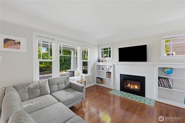 3417 N 8th Street, Tacoma, WA 98406