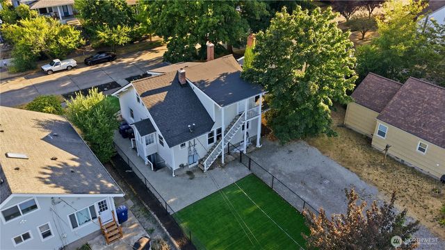 3417 N 8th Street, Tacoma, WA 98406