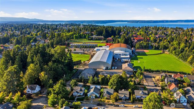 3417 N 8th Street, Tacoma, WA 98406