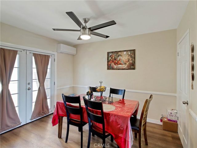 12205 S Halldale, Los Angeles, CA 90047
