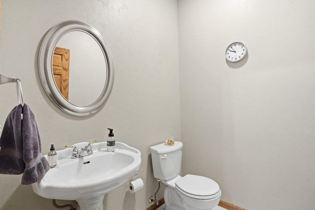 3630 T Bird Way, Cottage Grove, WI 53527