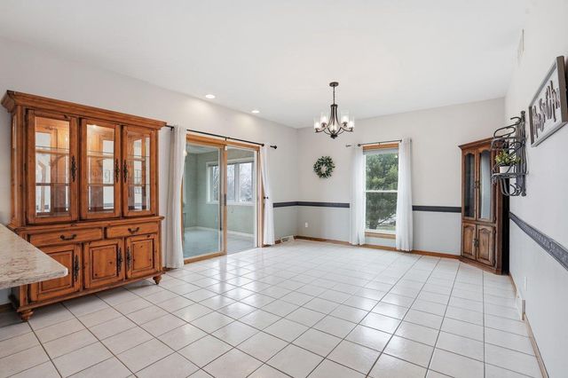 3630 T Bird Way, Cottage Grove, WI 53527