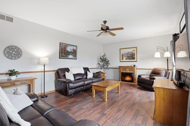 3630 T Bird Way, Cottage Grove, WI 53527