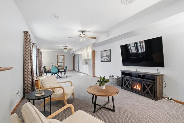 3630 T Bird Way, Cottage Grove, WI 53527